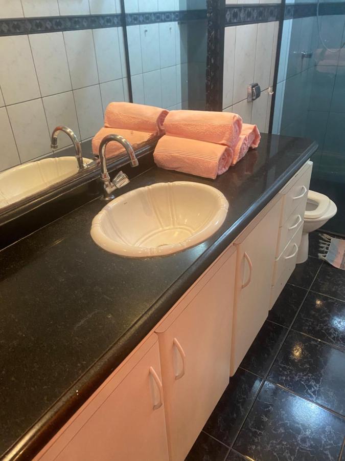 Hostel So Para Mulheres Goiânia Esterno foto